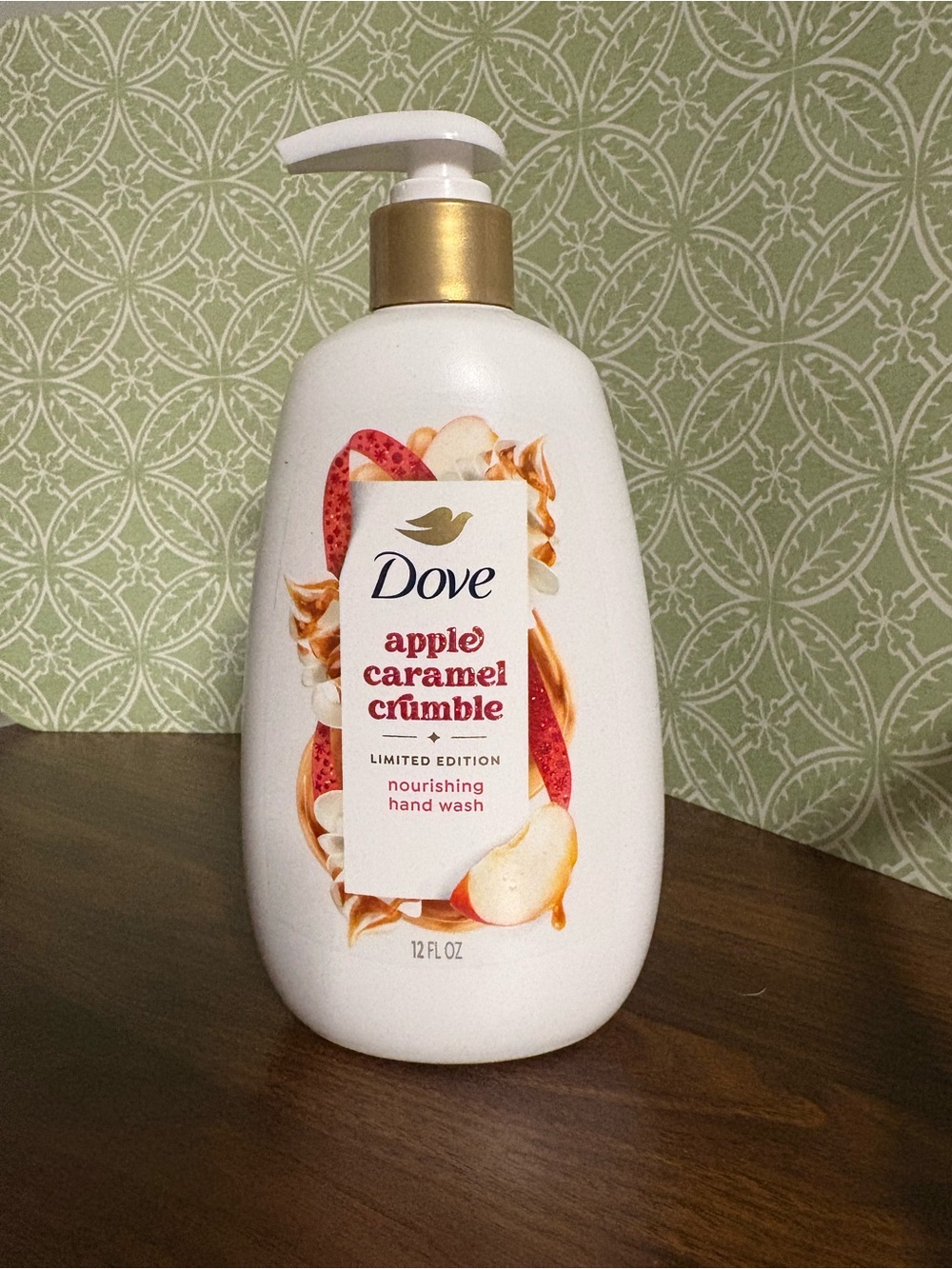 🍎🍯 Dove Apple Caramel Crumble Nourishing Hand Wash – Limited Edition! 🍯🍎